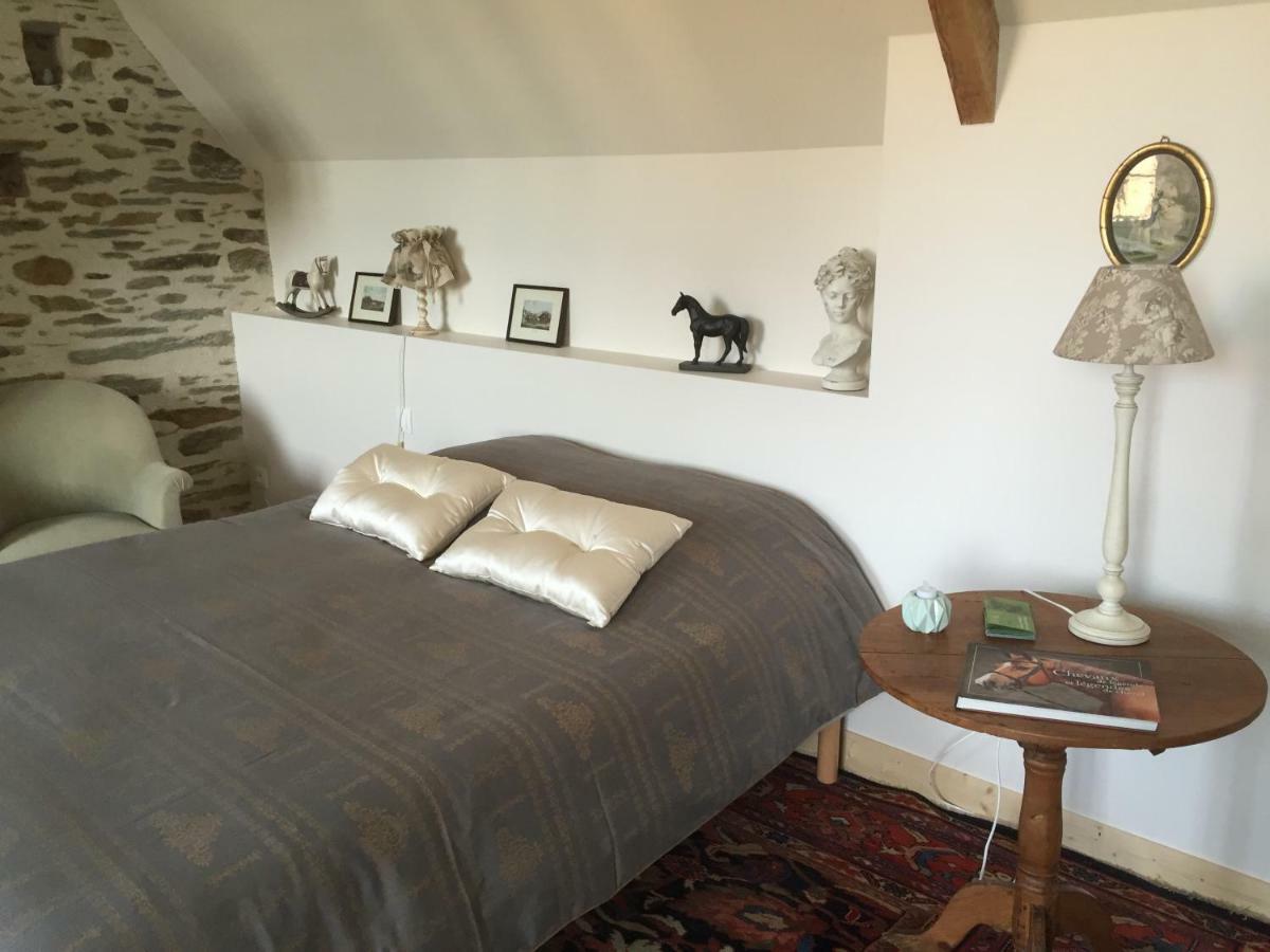 La Carbonniere Bed & Breakfast Condé-sur-Vire Eksteriør bilde